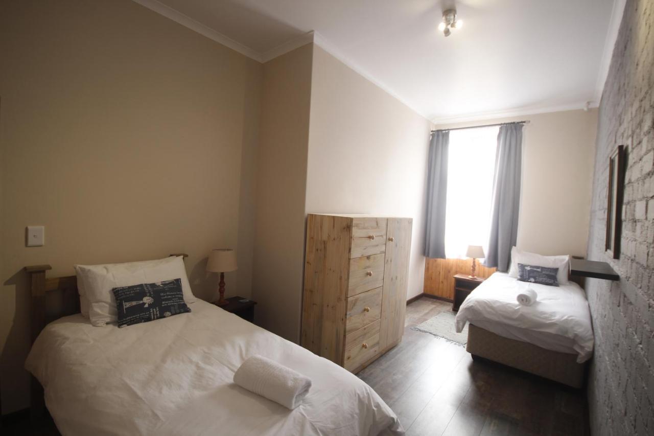 Eazy Sleep Accommodation 스바코프문트 외부 사진